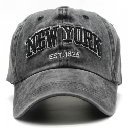 MT manufacturer ready-to-wear knitted hats, men's and women's jacquard hats, popular European and American hip-hop hats, lettered hats, trendy streetwear, cross-border